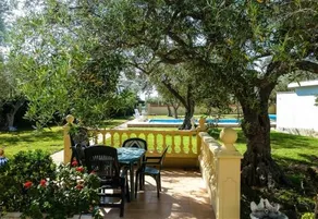 Villa with great pool dog friendly - Image 2