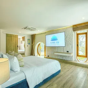 A Dream Naka Island - Beachfront Retreat - Image 5