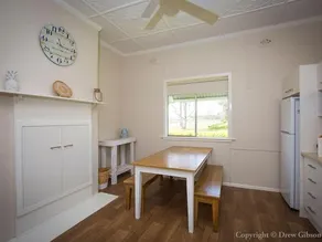 Wine Country Cottage located right at the Hunter Valley gateway, close to everything - Image 2