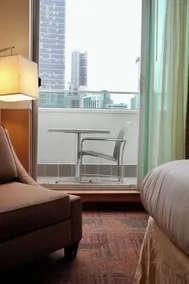 LIC Manhattan View Hotel - Image 3