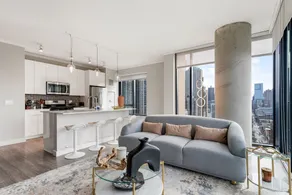 7min Walk to Mag Mile | 1133 sqft Apt w\/ Amenities - Image 5