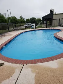 Americas Best Value Inn - Image 4