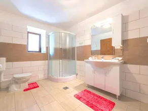 Charming Villa With Private Swimming Pool - Image 3