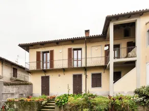 Striking Holiday Home in Albugnano With Terrace - Image 2