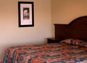 Budget Inn - Fairfield - Image 3