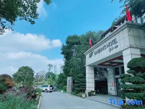 Lanjiang Hotel - Image 4