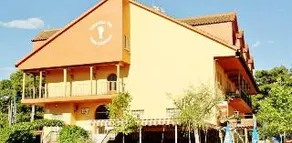 Hostal GC Ciudad Encantada - Image 1