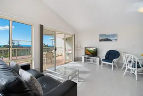 Sea Views Unit 22 Lennox Head Beach Resort - Image 4