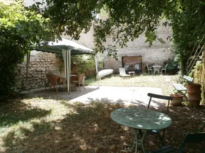 Holiday Home in Gray near Forest & Lake - Image 2