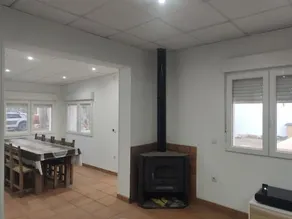 Alojamiento entero: chalet. - Image 2