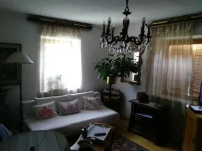 Vintage Home - Image 3