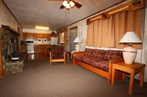 Copper King Lodge - Image 3