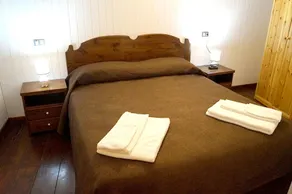 Apartment With 2 Bedrooms in Trepido', With Wonderful Mountain View, Indoor Pool and Wifi - 50 m From the Slopes - Image 2