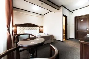 Hotel Tudor Palace - Image 4