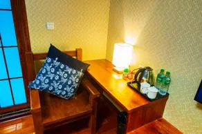 Xiushan Cha Dong Photography Hostel - Image 3