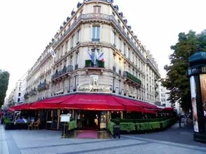 Private Studio Avenue des Champs Elysées - Image 4