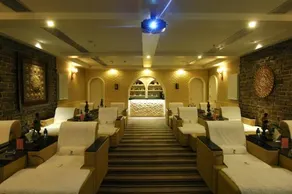 Beijing Jinhai Lake Yacht Resort - Image 5