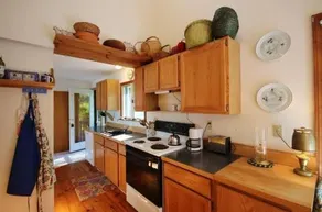 Dog-Friendly Waterfront Home w/Deck, Gas Grill, Views, Free WiFi, Washer/Dryer - Image 4