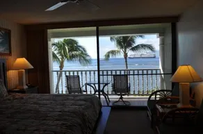 Lahaina Shores Oceanfront Studio - Image 5
