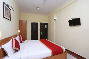 Sun Hotel - Image 2