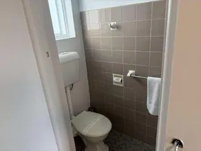 Aquatic Motor Inn & Laundromat - Image 4