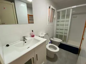 piso para jovenes familia cerca playa y centro . BLASCO IBANEZ A - Image 4