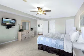 Family Lakefront Oasis Picture Perfect Retreat! - Image 3