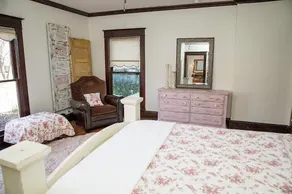 Red Gate Inn - Image 5