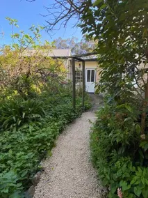 Stirling Cottage - Image 3