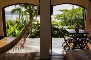 Beach House - Image 4