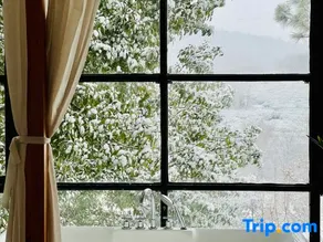 NanJing Midsummer Boutique Hotel - Image 2