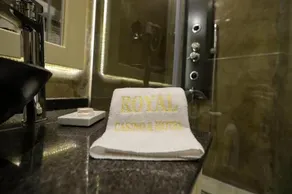 President Plaza Hotel - Image 5