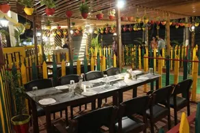 Hotel Sea Rock Villa - Image 5