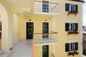 Hotel Kirki - Image 4