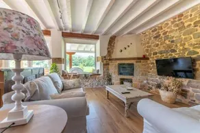 Villa Colasa, casa rústica con encanto en Selaya - Image 5