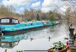 Riverview, Wifi, Smart Tv, Self Entry,Town Centre - Image 2