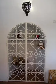 B&B Utopia - Image 2