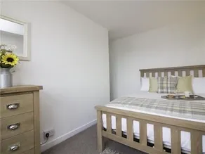 Diamond - Clyde House - Image 3
