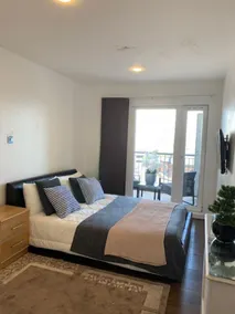 Birmingham City Centre Luxury Balcony Penthouse - Image 2