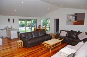 Banyula 103 Neville Morton Drive - Image 4
