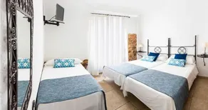 Hostal Tres Molins - Image 4
