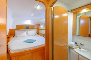 Sail Ecclesia Catamaran - Image 4