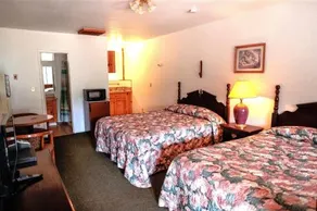 Bear Creek Cabins - Image 3