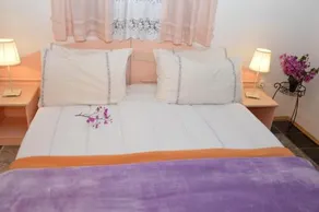Holiday Home Sofia - Image 2