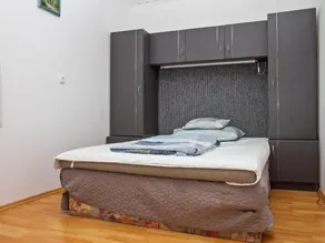 Holiday Home Balaton H463 - Image 5