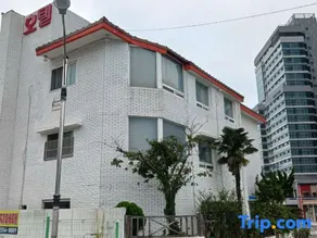 BUSAN YONGDO HAYANSUNG HOTEL - Image 5