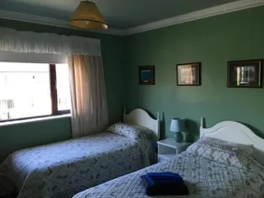 Ocean Crest Guesthouse - Image 2