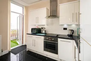 Burbage Holiday Lodge Apartment 3 - Image 5