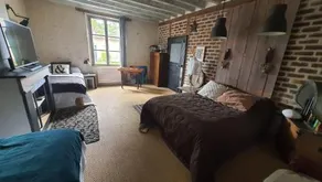 Chez Poune - Image 4