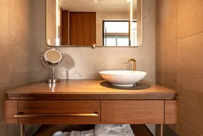 Hyatt Regency Fukuoka - Image 4